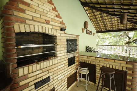 Casa de condomínio para alugar com 700m², 3 quartos e 2 vagasChurrasqueira