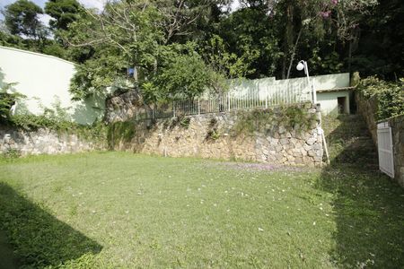 Quintal de casa de condomínio para alugar com 3 quartos, 700m² em Jacarepaguá, Rio de Janeiro