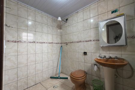 Banheiro  de casa para alugar com 1 quarto, 72m² em Sítio do Campo, Praia Grande