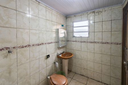 Casa para alugar com 72m², 1 quarto e sem vaga Casa para alugar com 72m², 1 quarto e sem vagaBanheiro
