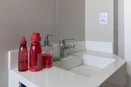 Apartamento à venda com 180m², 3 quartos e sem vaga Apartamento à venda com 180m², 3 quartos e sem vagaBanheiro Social