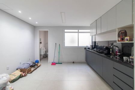 Apartamento à venda com 180m², 3 quartos e sem vaga Apartamento à venda com 180m², 3 quartos e sem vagaCozinha