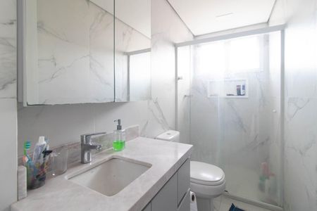 Apartamento à venda com 180m², 3 quartos e sem vaga Apartamento à venda com 180m², 3 quartos e sem vagaBanheiro do Quarto 1