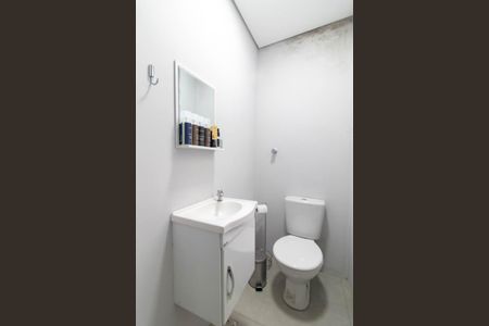 Apartamento à venda com 180m², 3 quartos e sem vaga Apartamento à venda com 180m², 3 quartos e sem vagaLavabo 2