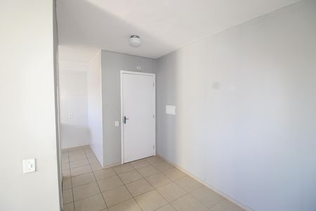 Sala de apartamento à venda com 2 quartos, 52m² em Jardim Guaianazes, São Paulo
