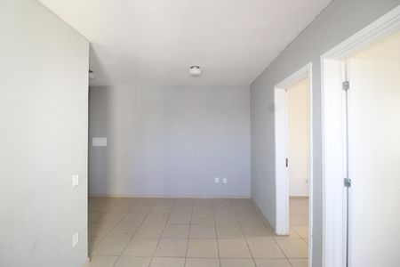 Sala de apartamento à venda com 2 quartos, 52m² em Jardim Guaianazes, São Paulo