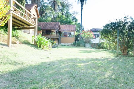 Quintal de casa de condomínio à venda com 4 quartos, 400m² em Vila D’el Rey, Nova Lima