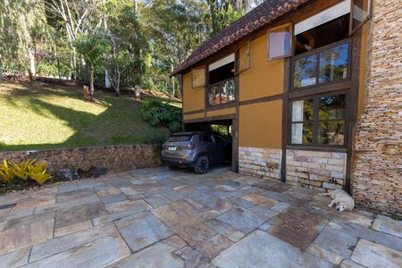 Garagem de casa de condomínio à venda com 4 quartos, 400m² em Vila D’el Rey, Nova Lima