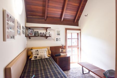 Casa de condomínio à venda com 400m², 4 quartos e 6 vagas Casa de condomínio à venda com 400m², 4 quartos e 6 vagasquarto 2