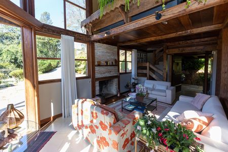 Sala de Estar de casa de condomínio à venda com 4 quartos, 400m² em Vila D’el Rey, Nova Lima