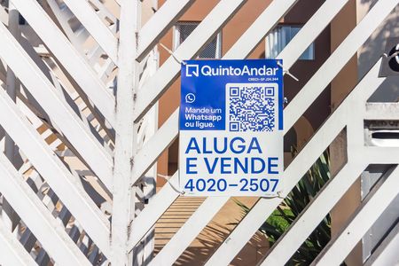 Placa  de apartamento à venda com 2 quartos, 68m² em Vila São José, Osasco