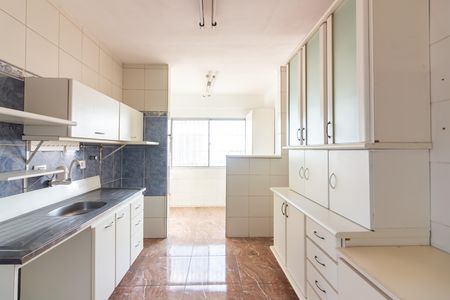 Apartamento à venda com 68m², 2 quartos e 1 vaga Apartamento à venda com 68m², 2 quartos e 1 vagaCozinha