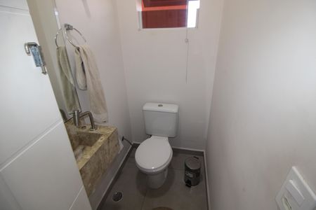 Lavabo de casa à venda com 3 quartos, 660m² em Vila Roque, São Paulo