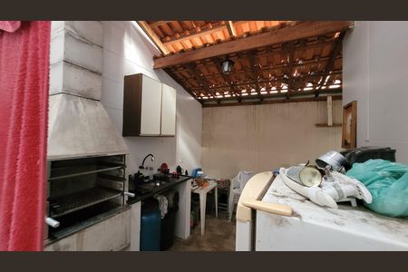 Casa de condomínio para alugar com 50m², 2 quartos e 2 vagas Casa de condomínio para alugar com 50m², 2 quartos e 2 vagasÁrea de Serviço