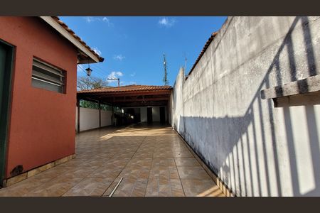 Casa de condomínio para alugar com 50m², 2 quartos e 2 vagas Casa de condomínio para alugar com 50m², 2 quartos e 2 vagasÁrea comum - Salão de festas