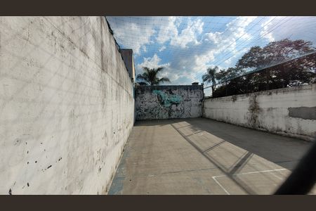 Casa de condomínio para alugar com 50m², 2 quartos e 2 vagas Casa de condomínio para alugar com 50m², 2 quartos e 2 vagasÁrea comum - Quadra