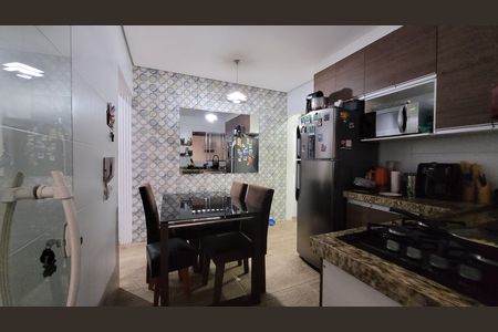 Casa de condomínio para alugar com 50m², 2 quartos e 2 vagas Casa de condomínio para alugar com 50m², 2 quartos e 2 vagasCozinha