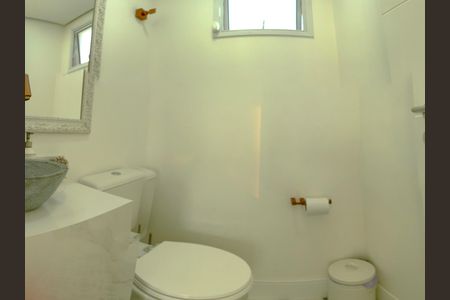 Lavabo de apartamento à venda com 3 quartos, 102m² em Vila Suzana, São Paulo