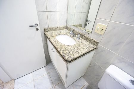 Apartamento à venda com 57m², 2 quartos e 1 vaga Apartamento à venda com 57m², 2 quartos e 1 vagaPia