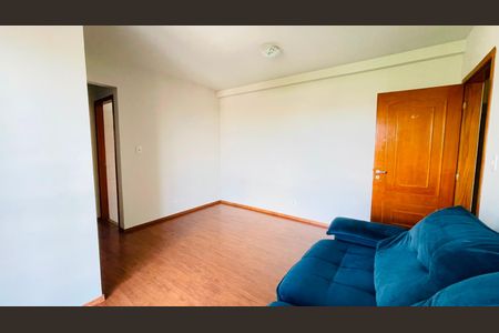 Sala de apartamento para alugar com 2 quartos, 50m² em Jardim Helena, Cotia