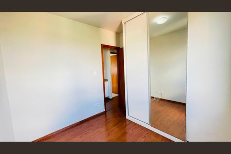 Apartamento para alugar com 50m², 2 quartos e 1 vaga Apartamento para alugar com 50m², 2 quartos e 1 vagaQuarto