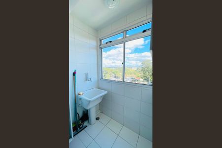 Área de Serviço de apartamento para alugar com 2 quartos, 50m² em Jardim Helena, Cotia