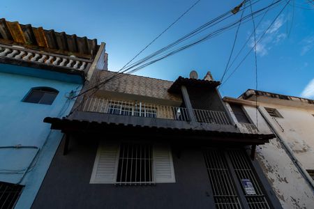 Casa para alugar com 130m², 3 quartos e 2 vagas Casa para alugar com 130m², 3 quartos e 2 vagasFachada