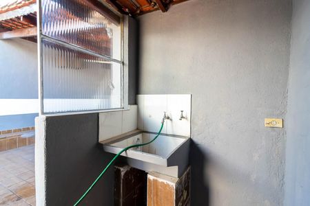 Área de Serviço de casa para alugar com 3 quartos, 130m² em Vila Santa Maria, São Paulo