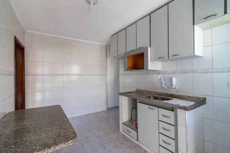 Casa para alugar com 130m², 3 quartos e 2 vagas Casa para alugar com 130m², 3 quartos e 2 vagasCozinha