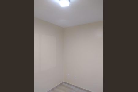 Apartamento para alugar com 40m², 2 quartos e sem vaga