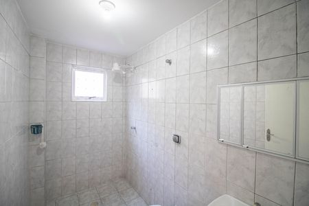 Casa para alugar com 78m², 2 quartos e sem vaga Casa para alugar com 78m², 2 quartos e sem vagaBANHEIRO