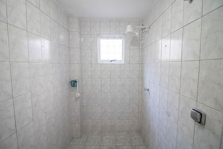 Casa para alugar com 78m², 2 quartos e sem vaga Casa para alugar com 78m², 2 quartos e sem vagaBANHEIRO