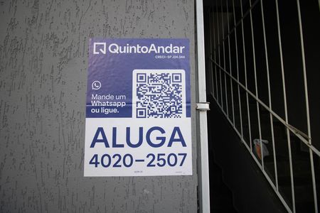 PLACA de casa para alugar com 2 quartos, 78m² em Vila Santa Maria, São Paulo