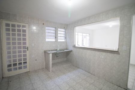 Casa para alugar com 78m², 2 quartos e sem vaga Casa para alugar com 78m², 2 quartos e sem vagaCOZINHA
