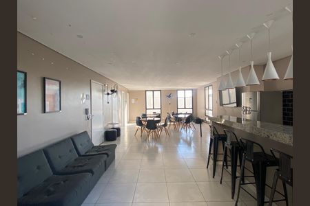 Apartamento para alugar com 35m², 1 quarto e 1 vaga Apartamento para alugar com 35m², 1 quarto e 1 vagaÁrea comum - Salão de festas