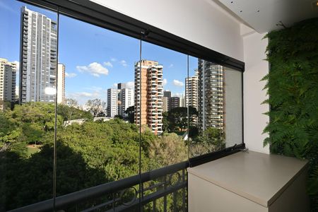 Apartamento à venda com 58m², 2 quartos e 2 vagasVaranda