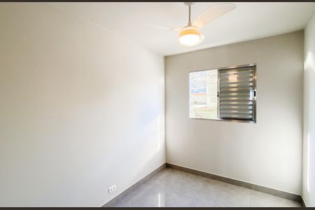 Quarto 1 de apartamento para alugar com 2 quartos, 48m² em Conjunto Habitacional Padre Manoel da Nobrega, São Paulo