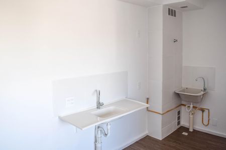 Apartamento para alugar com 33m², 2 quartos e sem vaga Apartamento para alugar com 33m², 2 quartos e sem vagaSala/Cozinha