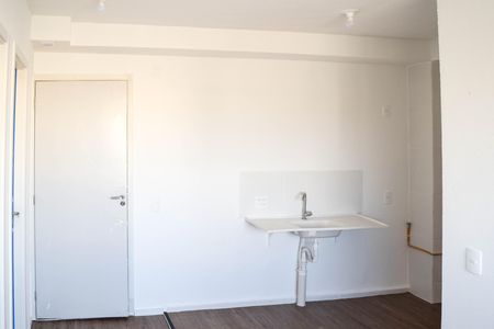 Apartamento para alugar com 33m², 2 quartos e sem vaga Apartamento para alugar com 33m², 2 quartos e sem vagaSala/Cozinha