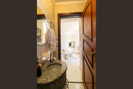 Casa para alugar com 350m², 3 quartos e 5 vagas Casa para alugar com 350m², 3 quartos e 5 vagasLavabo