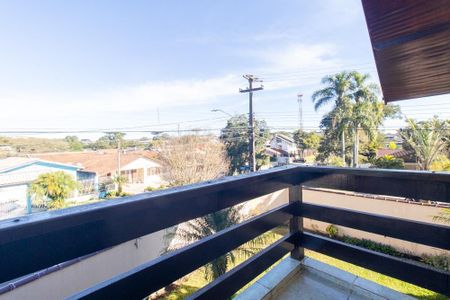 Casa para alugar com 350m², 3 quartos e 5 vagas Casa para alugar com 350m², 3 quartos e 5 vagasVaranda do Quarto 3 Suite 1