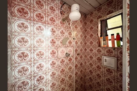 Banheiro de casa à venda com 2 quartos, 284m² em Vila Nina, São Paulo