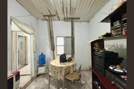 Casa à venda com 284m², 2 quartos e 3 vagas Casa à venda com 284m², 2 quartos e 3 vagasQuarto 1