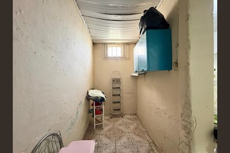 Casa à venda com 284m², 2 quartos e 3 vagas Casa à venda com 284m², 2 quartos e 3 vagasDespensa