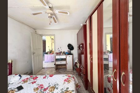 Casa à venda com 284m², 2 quartos e 3 vagas Casa à venda com 284m², 2 quartos e 3 vagasQuarto 2