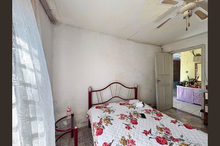 Casa à venda com 284m², 2 quartos e 3 vagas Casa à venda com 284m², 2 quartos e 3 vagasQuarto 2