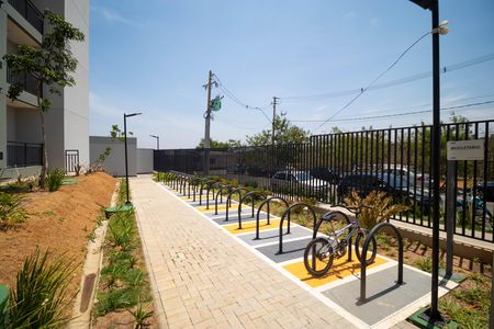 Apartamento para alugar com 37m², 2 quartos e sem vaga Apartamento para alugar com 37m², 2 quartos e sem vagaÁrea comum - Bicicletário