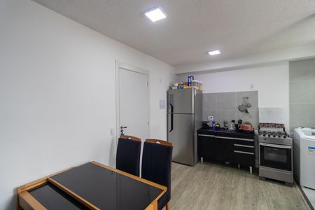 Apartamento para alugar com 37m², 2 quartos e sem vaga Apartamento para alugar com 37m², 2 quartos e sem vagaSalas