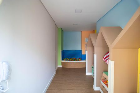 Apartamento para alugar com 37m², 2 quartos e sem vaga Apartamento para alugar com 37m², 2 quartos e sem vagaÀrea comum - Brinquedoteca