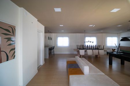 Apartamento para alugar com 37m², 2 quartos e sem vaga Apartamento para alugar com 37m², 2 quartos e sem vagaÁrea comum - Salão de festas